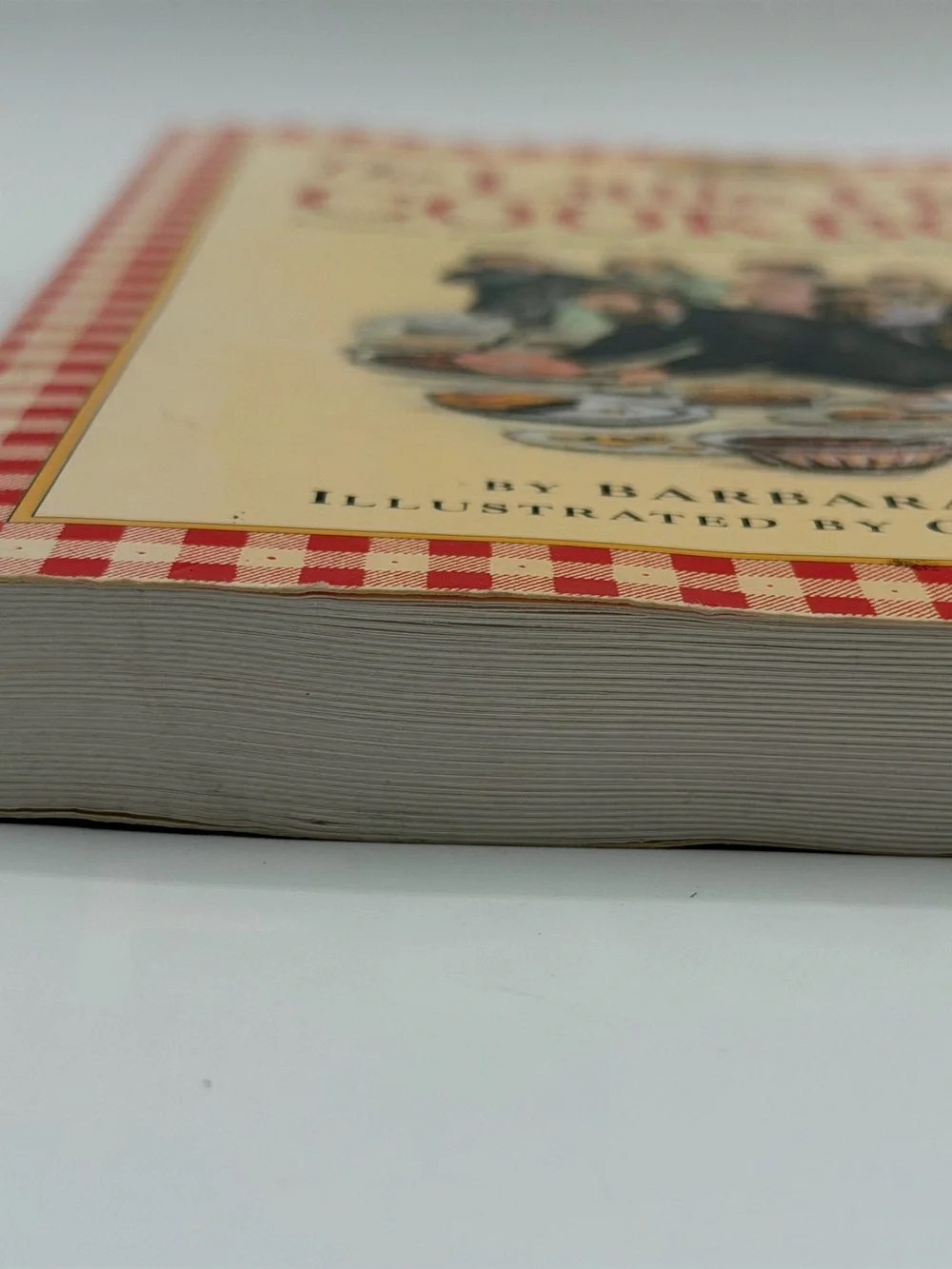 The Little House Cookbook: Frontier Foods from Laura Ingalls Wilder's Stories PB